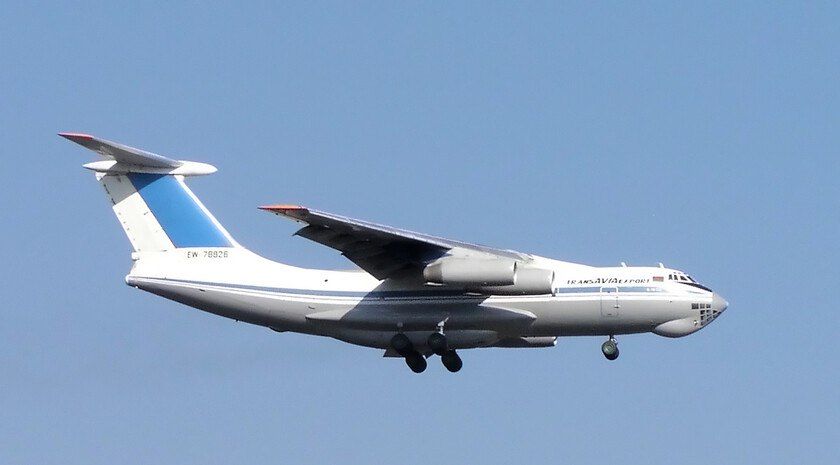 �����������: � ���� ���� ����� �� ��-76, � ������ ���� ����������� ��������� ������