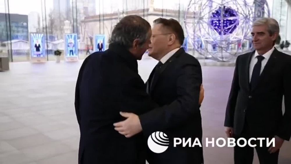 Глава МАГАТЭ заявил, что военная активность вокруг Запорожской АЭС продолжается, а атаки усиливаются