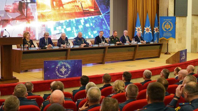 ����� �������� ������ ������� � ����������� ��������� �������� ���