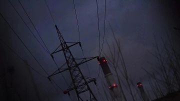 Город-спутник ЗАЭС Энергодар остался без электричества после удара ВСУ