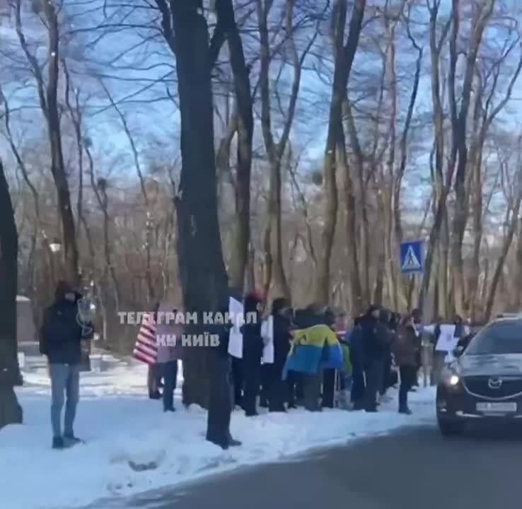 �������� � �����. ������������ ������*�� ���������� ��������� � ���������� ��� ������ ������