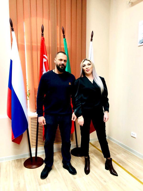 21 февраля 2025 года начальник территориального отдела ЗАГС г. Бердянск и Бердянского района Управления ЗАГС Запорожской области Милициан Елена Викторовна провела встречи с главой Бердянского городского округа Сауленко...