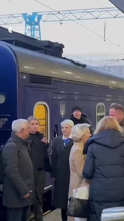 ���� ��������� �����������