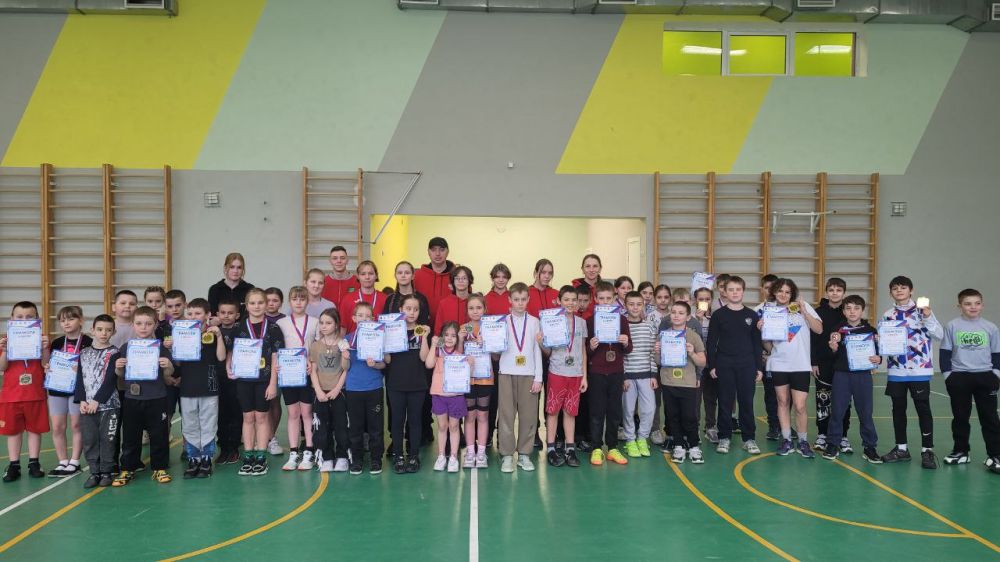  .         . .. 軠  ,        80-    ...