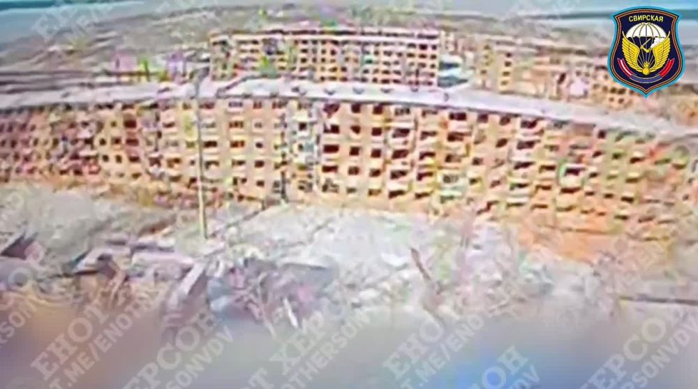 ПВР Мыкол в щепки.. Дроноводы 98 дивизии ВДВ выжигают пункты временного размещения ВСУ fpv-дронами камикадзе в населенном пункте Часов Яр