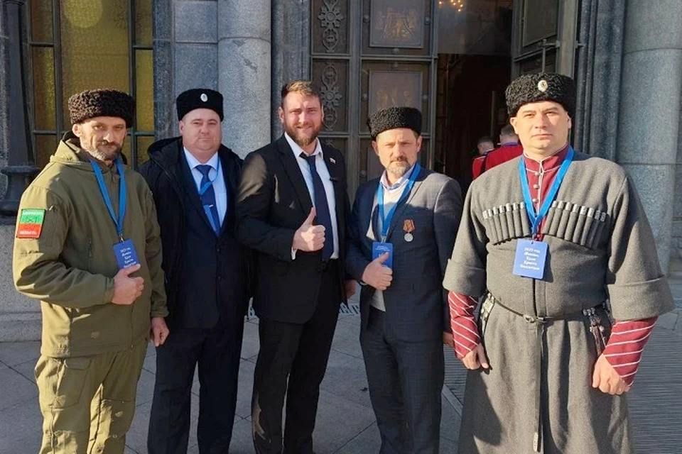 Запорожская делегация посетила второй Большой круг казачьего общества