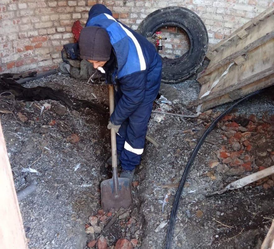 Специалисты из Ингушетии восстановили водоснабжение в городской библиотеке Молочанска
