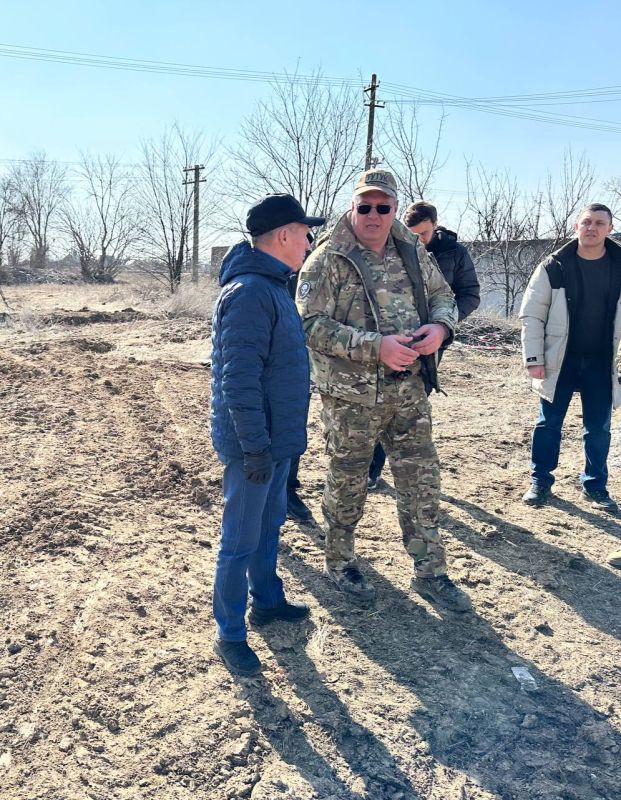 Подведены итоги рабочей поездки Заместителя Министра строительства и ЖКХ РФ Валерия Леонова в Токмакский и Пологовский округа