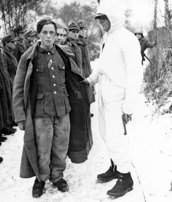 ������ 1945 ����. ����� � �������� � ������ ���� ���� �������� �������������