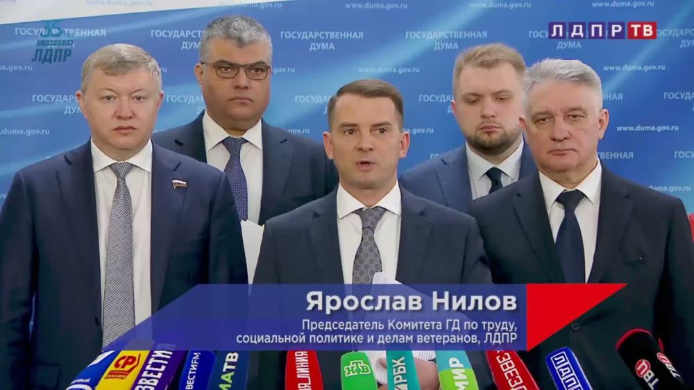 � ������� ������ ������������, ����������� ������������� ���������� � ������ � �������� ��� � ������ ������� ����� � �������� �� 14 �� 18 ���