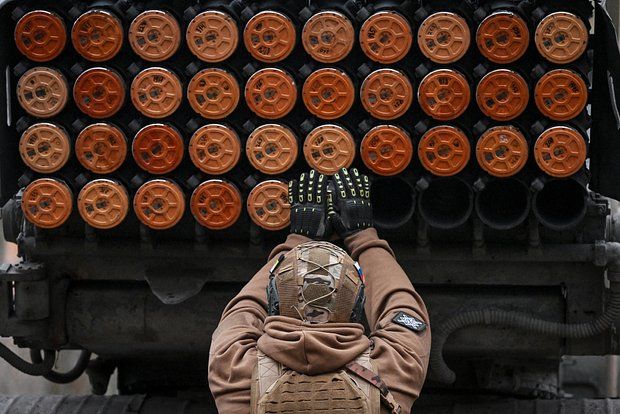 Подпольщик Лебедев: ВС России нанесли удар по ангарам с техникой ВСУ в Гуляйполе