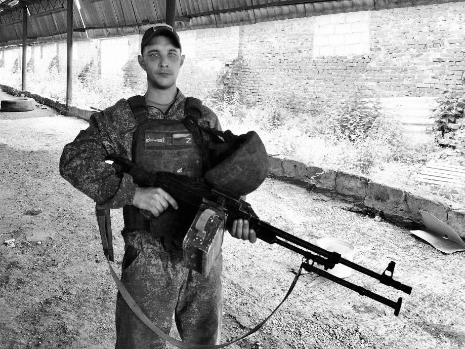 В Севастополе в последний путь проводили военного Дмитрия Малюкова