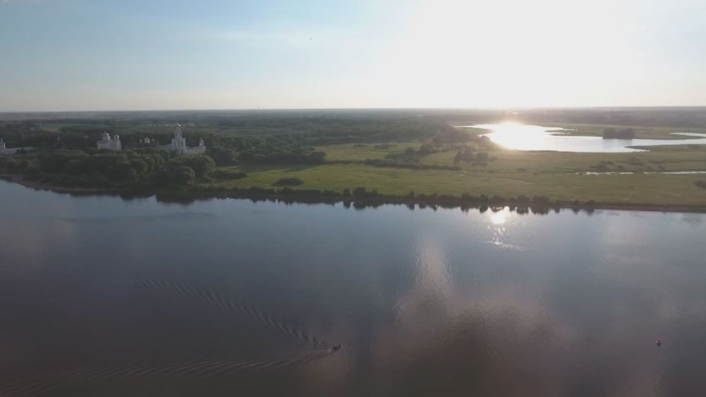  :     &quot;  &quot;   