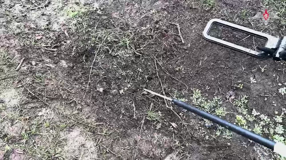 Ореховское направление. Саперы группировки «Днепр» обеспечивают безопасность российских подразделений, проводя инженерную разведку и обезвреживание мин ВСУ