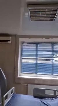 Боевики ВСУ с помощью артиллерии нанесли удар по Каменско-Днепровской городской больнице в Запорожской области, сообщил губернатор региона Евгений Балицкий