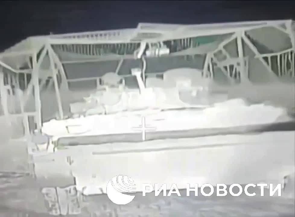 ����� ������ ������������ ���������� ����������� ������ "����-������" ���������� ������������� � ����������� ������� ������������ ���, ������� ��� ������� ���� ����� ������ � �������� "������"
