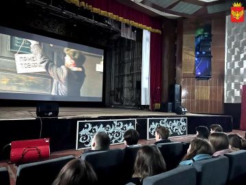 В среду, 9 апреля, в Приморском городском Доме культуры состоялся очередной кинопоказ в рамках Всероссийской акции "Кино Победы"