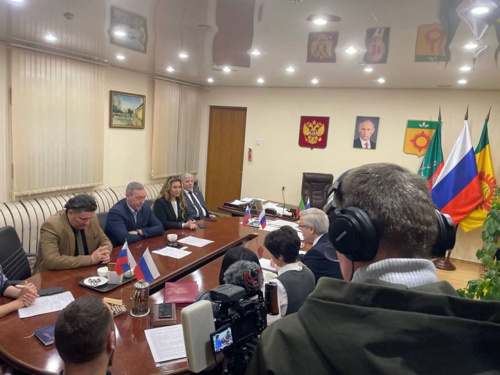 Максим Пухов: Состоялась рабочая встреча с делегацией Мелитопольского Государственного университета во главе с ректором Николаем Рудольфофичем Тойваненом