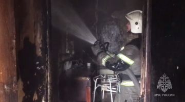 В Севастополе на пожаре в частном доме погибла женщина