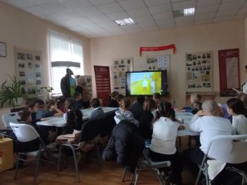 В рамках подготовки и проведения патриотических мероприятий к празднованию 80-летия Великой Победы в МБУ «Приазовский краеведческий музей» проведен мульттренинг «Спасибо солдат за весну!» , участие в котором приняли...