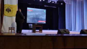 Представители РВИО провели в ГДК лекцию о восстании в Бухенвальде