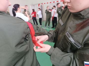 На этой неделе в СОШ №2 состоялось торжественное открытие дополнительной программы «Основы тактической медицины» филиала АНО дополнительного профессионального образования «Центр развития военно-спортивной подготовки и...