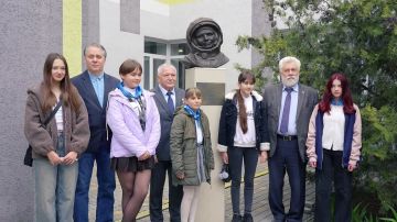 В Мелитополе прошла встреча молодёжи с лётчиком-космонавтом в рамках проекта Госстарт.Диалог