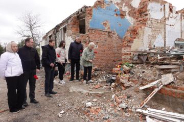 В Токмаке почтили память жертв террористической атаки ВСУ