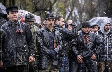 11 лет подвигу 300 запорожцев