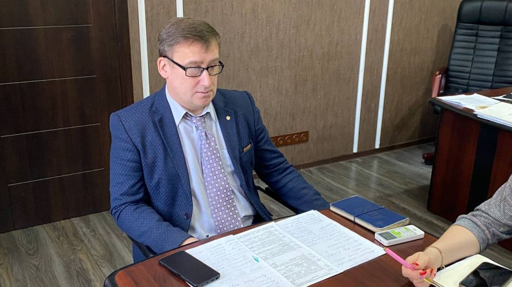 ����� ����������� �������������� ������ ��������� ���������� ������ ����������� ��������� � �������������, ������������ ����������� ������������� ������������� � �������������� ���-������� ����������� �������