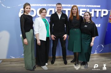 В центральном офисе Росдетцентра всегда рады дорогим гостям из регионов, и сегодня нас посетили представители команды Запорожской области - региональный координатор проекта «Навигаторы детства» Анна Волкова и специалист по...