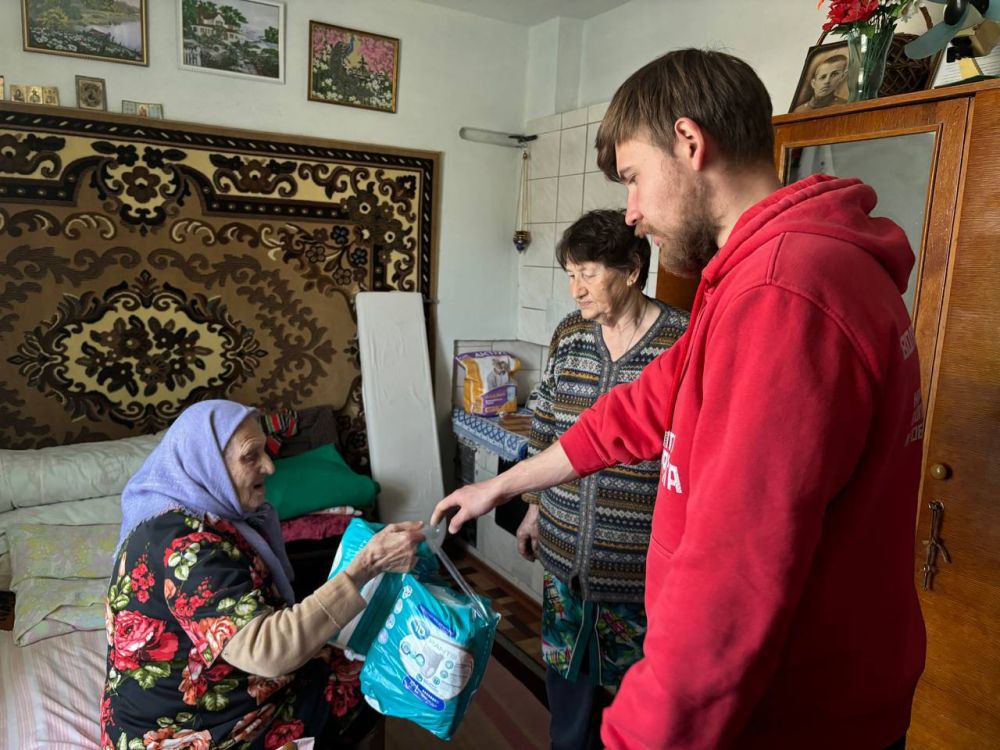 Пензенцы активно продолжают оказывать помощь ветеранам в Пологовском и Токмакском районах