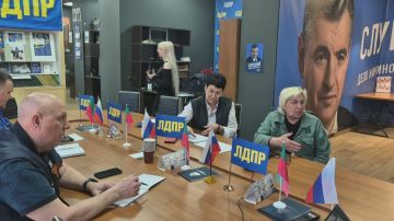 Андрей Луговой: Традиционную личную встречу с жителями Запорожской области в рамках Всероссийского приема граждан провел совместно с однопартийцем, депутатом регионального ЗС Кириллом Перовым