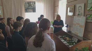 В мемориальном доме-музее П.П. Шмидта открылась пасхальная выставка, знакомящая с традициями и современным искусством