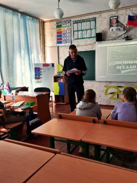 Тимошевский дом культуры провёл для школьников час памяти о трагедии в Беслане