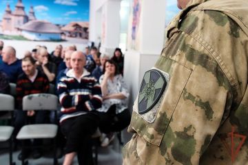 Росгвардейцы в Запорожской области накануне православного праздника посетили социальное учреждение