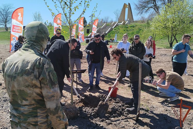 «Рощу Героев» высадили в Запорожской области при участии росгвардейцев