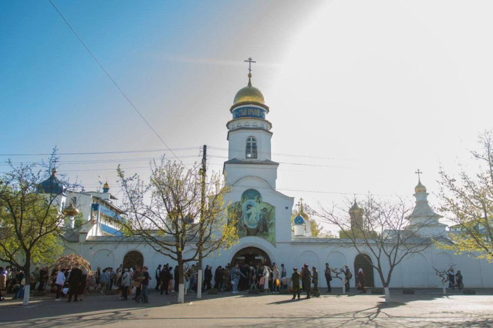 Олег Царёв: г. Мелитополь, Запорожская область, монастырь Саввы Освященного