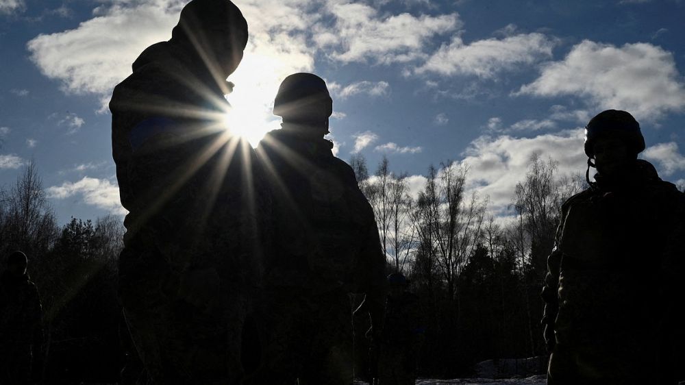 ВСУ воспользовались перемирием для переброски на Ореховское и Степногорское направления запорожской линии фронта новых сил, включая обученные западными специалистами спецгруппы с ударными дронами, сообщил Рогов