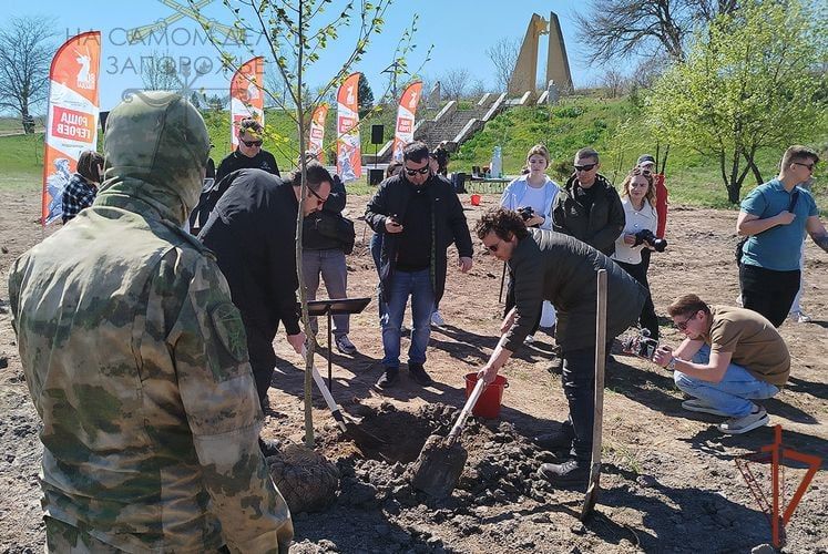 � ����������� ������� �������� "����� ������" � ������ � ������, ������ � ���� ������� ������������� �����, ��� � ������ ���������� �������� � ����������� �������