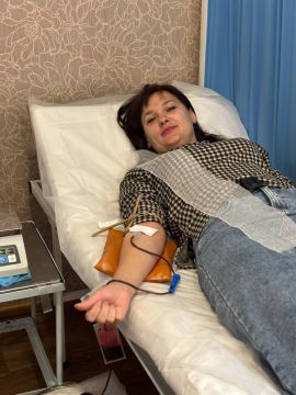 Сотрудники администрации Черниговского муниципального округа поддержали акцию "Донорство крови