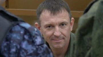 Генерал-майора Ивана Попова приговорили к 5 годам лишения свободы в колонии общего режима