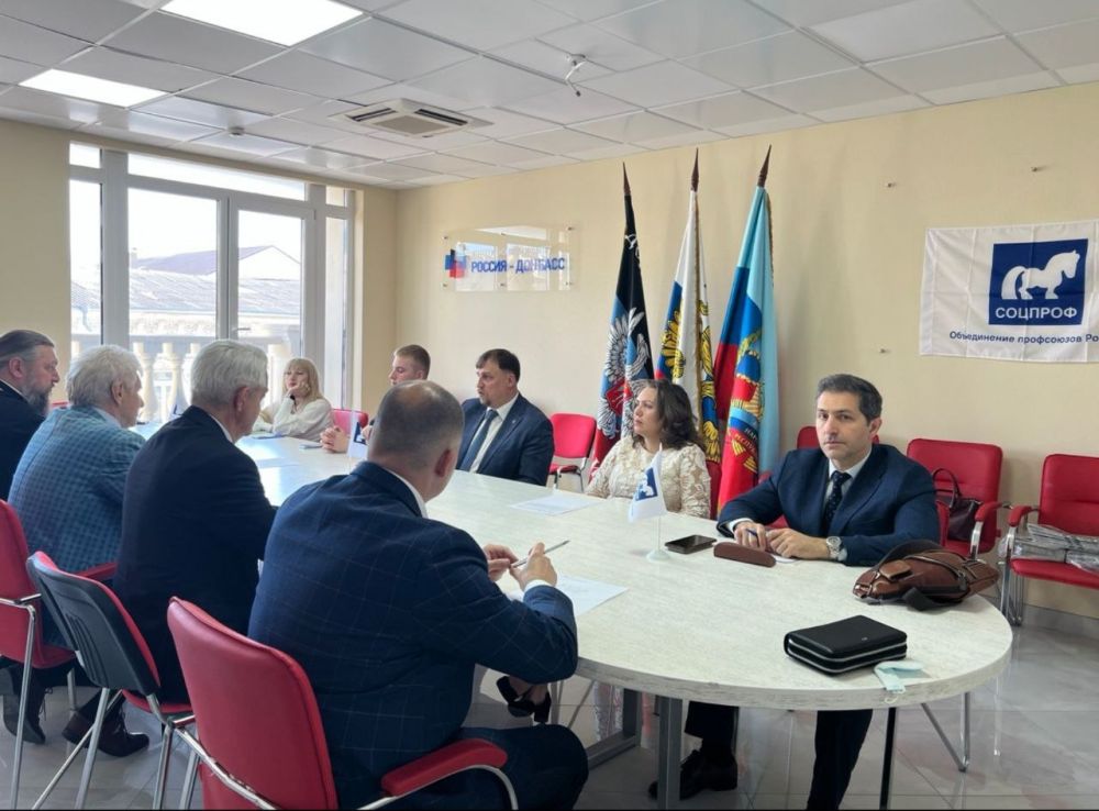 В Симферополе прошел семинар Объединения профсоюзов России СОЦПРОФ: единство и международное сотрудничество