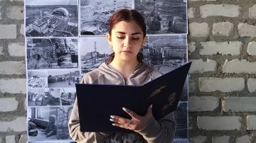 В преддверии важной для нашей страны даты - Дня памяти ликвидаторов аварии на Чернобыльской АЭС - в Елизаветовском сельском клубе была организована тематическая фотовыставка и небольшой лекционный час для школьников
