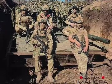 Два майора: Запорожский фронт. Наши товарищи десантники кратко об обстановке