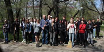 Благоустройство с уважением к подвигу: экологическая акция в АГПУ