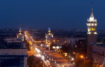 Киев продаёт разрушенные активы Западу и охотится на мобилизованных дронами: что происходит в Запорожье?