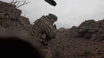 Вместо автоматов в руках у разведчиков Отряда Викинга теперь пульты радиоуправления