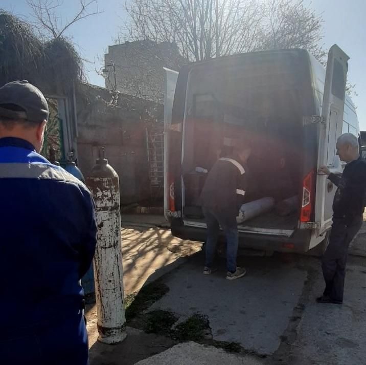 Шефы из Карелии регулярно помогают коммунальным службам Васильевского округа