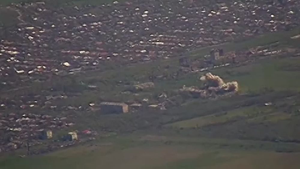 Российские войска ударили по пункту временного базирования и месту нахождения операторов дронов ВСУ в Орехове Запорожской области